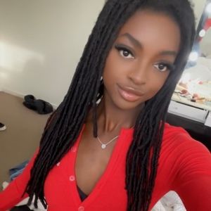 Meet your Posher, Grace